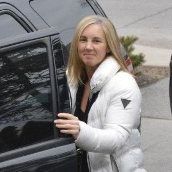 Meet your Posher, Paula - Picture 1 of 1